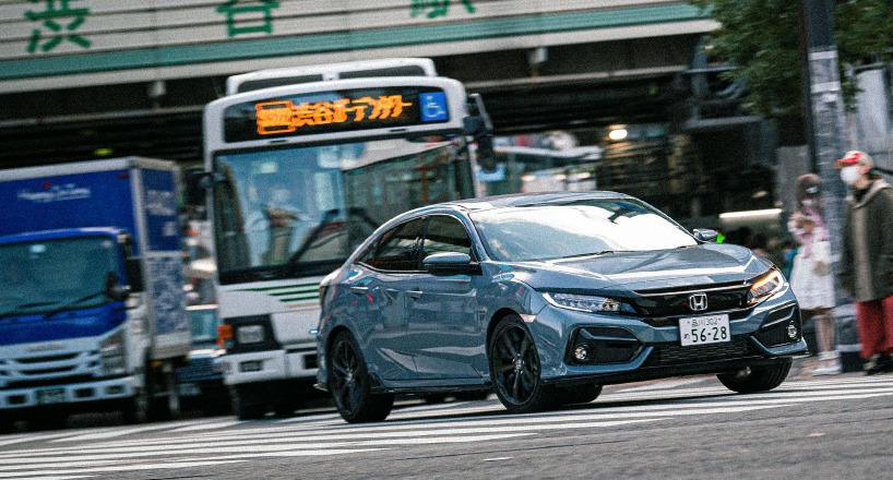 シビック内装は安っぽい カスタム改造パーツでドレスアップ クルマの神様 車選びに悩む人が結局たどり着く人気情報サイト